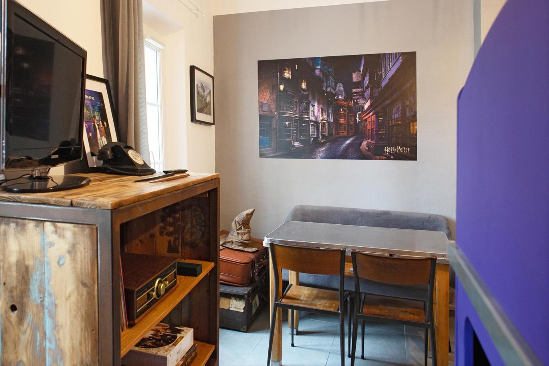 Harry Potter A La Appartement Toulon
